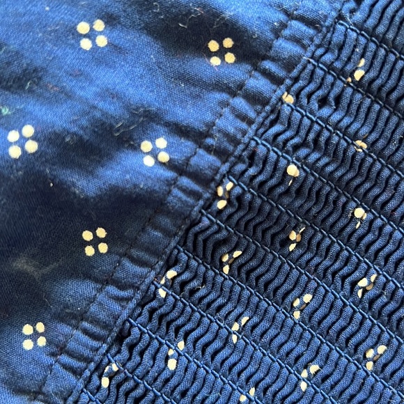 HOLLISTER CROP TOP used twice in great condition - Picture 3 of 6